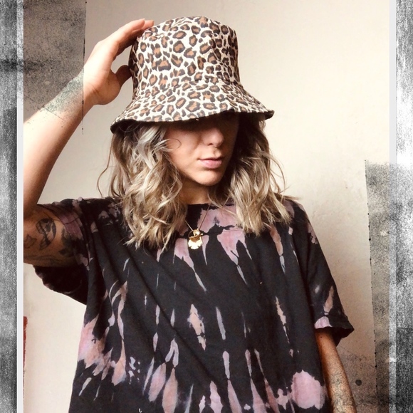 Leopard Print Thick Canvas 90s Bucket Hat - Picture 2 of 6